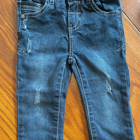 Romy & Ansel Jeans - Picture 3 of 4